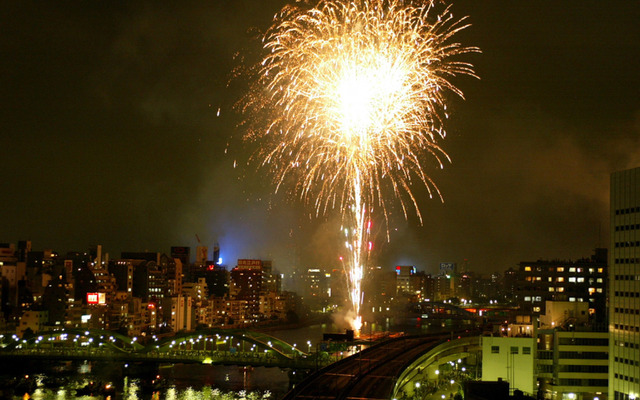 隅田川花火（資料画像）　(c) Getty Images