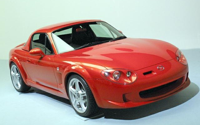 【東京ショー2001出品車】いわば現代のM2…『ロードスターMPS』