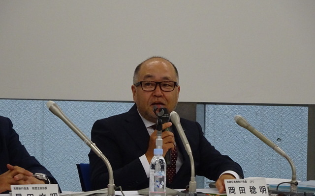 スバル　岡田稔明専務執行役員