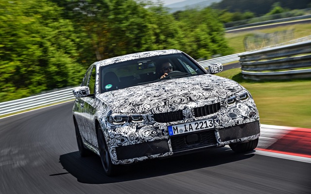 BMW 3シリーズ セダン 新型の開発プロトタイプ車