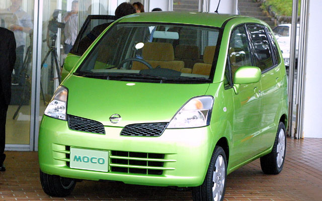 【東京ショー2001出品車】日産『moco』はスタイリッシュな軽ミニバン “fromスズキ”