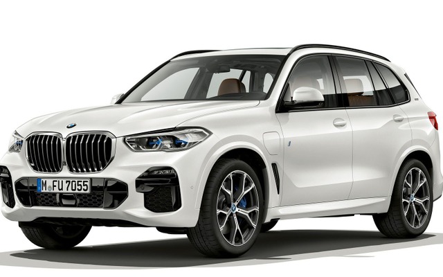 BMW X5 新型のPHV、xDrive 45e iPerformance