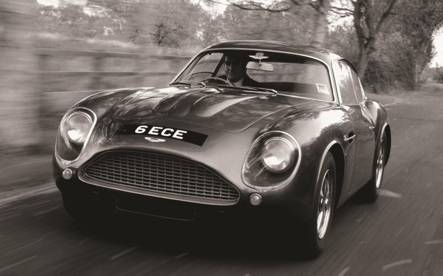 アストンマーティン DB4 GT Zagato Continuation