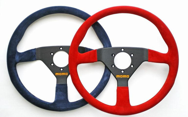 MOMO レーシング コレクション 2008 発売