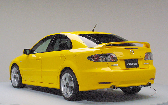 【東京シヨー2001出品車】マツダ『アテンザ』---いいとこどり