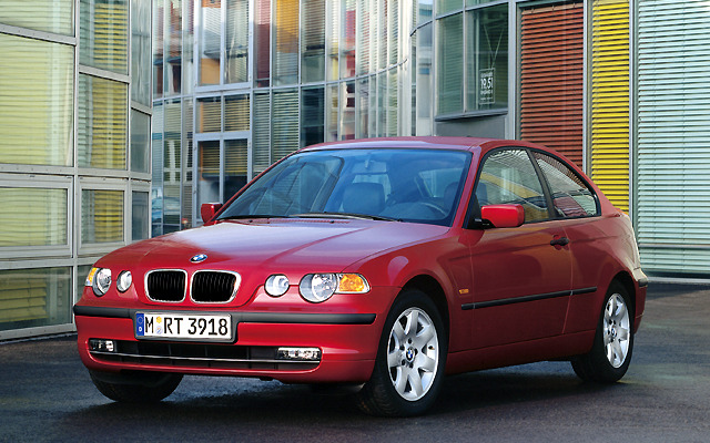 フルモデルチェンジしたBMW『3シリーズ』3ドアハッチバック、11月発売