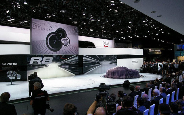 【デトロイトモーターショー08】アウディ、V12 TDI搭載の R8 と TTS を発表