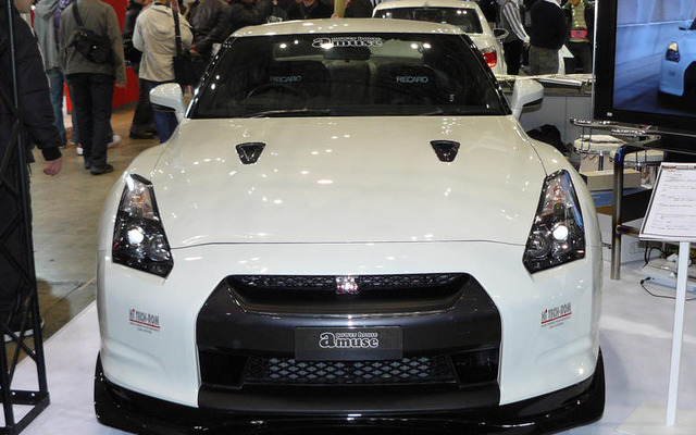 【東京オートサロン08】日産 GT-R チューン…マフラー交換編