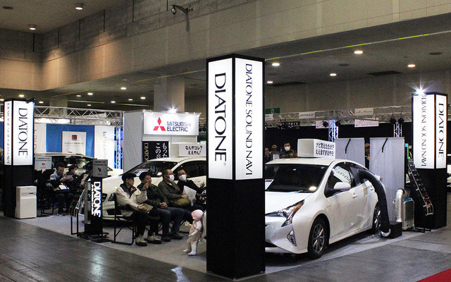 『大阪オートメッセ2019』での“DIATONE”ブース。