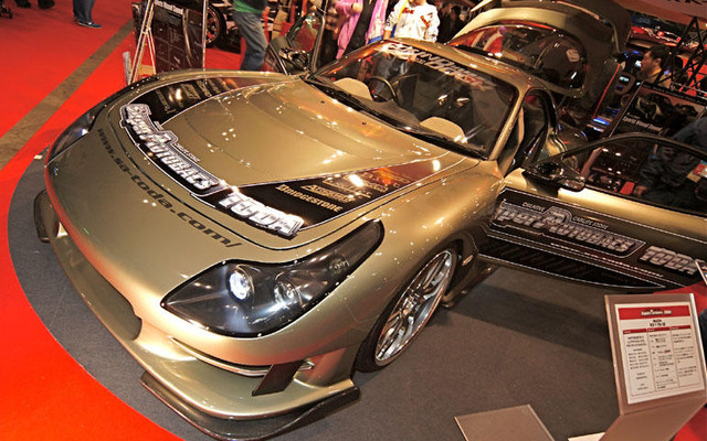 【東京オートサロン08】AVメイクを極めた悶絶 RX-7 !?　
