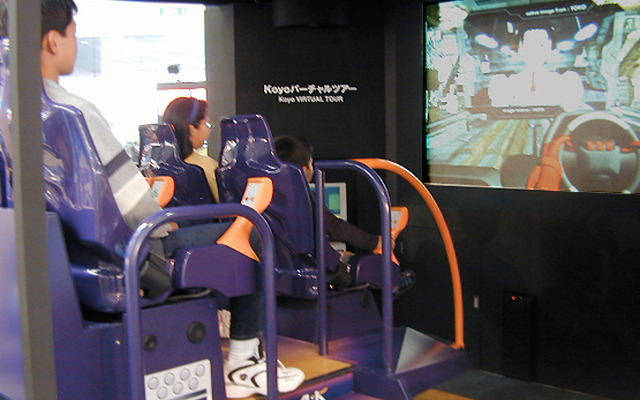 【東京ショー2001速報】ブラックボックス技術を体感するテーマパーク