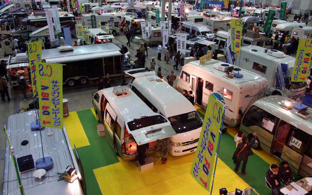【キャンピング＆RVショー08】出展車両182台、愛犬歓迎ムードで開幕