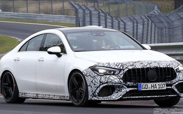 メルセデス AMG CLA45 スクープ写真