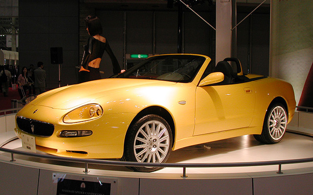 【LAショー2002出品車】注目はマセラティ10年ぶりの復活