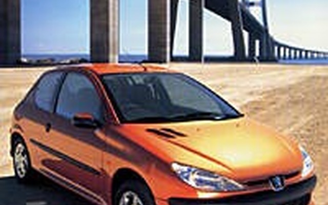 悲惨なローバー、どうしたルノー〜輸入車販売成績