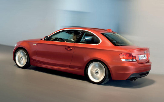 【BMW 1シリーズクーペ 日本発表】3シリーズより小さいボディに同じエンジン