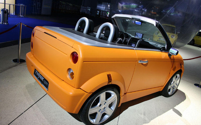 【ジュネーブモーターショー08】ポルシェ×北欧デザインのEVは2万ユーロ