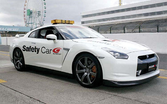 【SUPER GT】セーフティカーに日産 GT-R