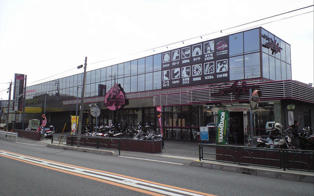 ナップス世田谷店のリニューアルオープンで4時間待ち