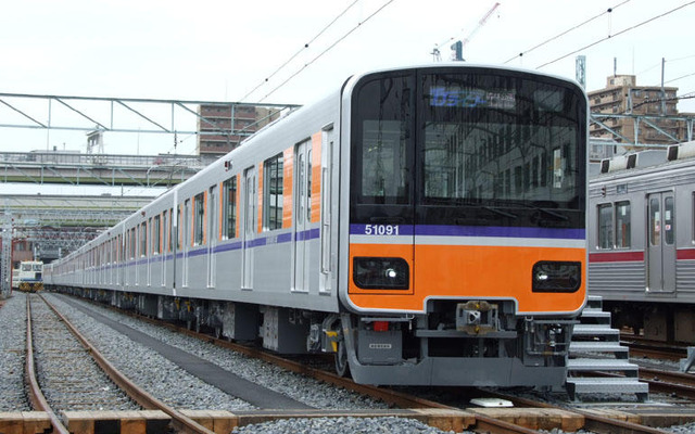 東武 TJライナー がお披露目…座席定員制で帰宅