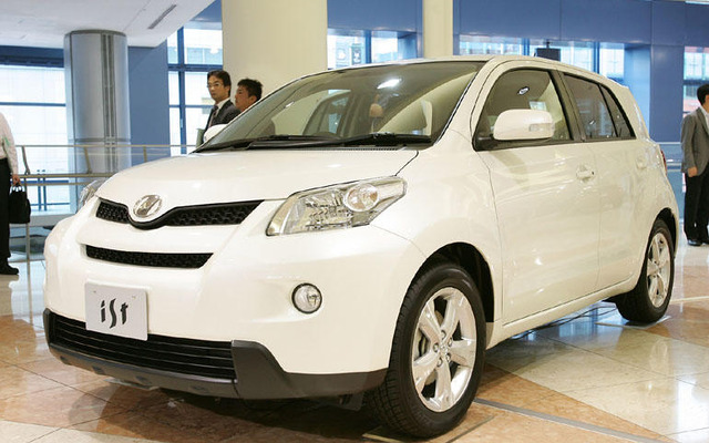 07年度の国内新車販売は2年連続減少