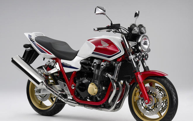 ホンダ CB1300 SUPER FOUR に限定カラー