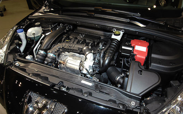 【プジョー 308 日本発表】エンジンは1.6だけ？…トレンディ