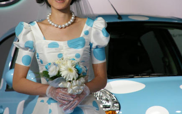 日産 マーチコレット 発表…CMに沖樹莉亜さん