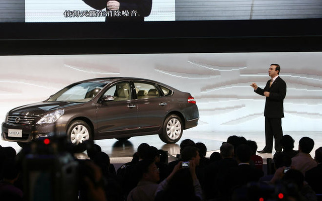 東風日産、スター・ウイングスを ティアナ 新型に搭載