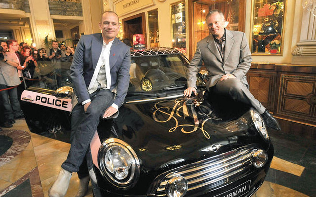 英ランジェリーブランドが MINI をデザイン