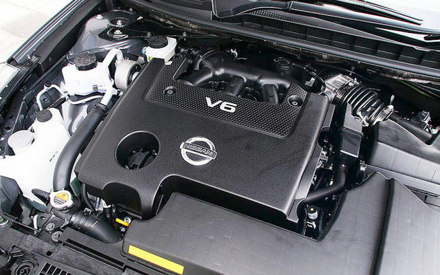 【日産 ティアナ 新型発表】エンジン排気量アップとナチュラルなCVT