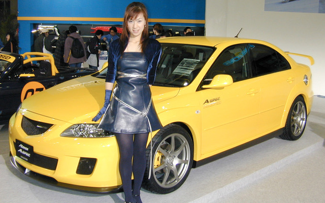 【オートサロン2002続報】もう出たヨ! マツダスピード『アテンザAスペック』
