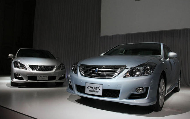【新聞ウォッチ】トヨタ、来月にも高級車の国内価格値上げ