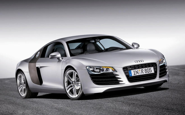 アウディ R8 / Q7 新価格で発売