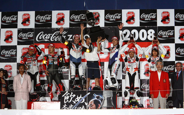 【鈴鹿8耐 08】ホンダ11号車、清成/チェカ組が優勝