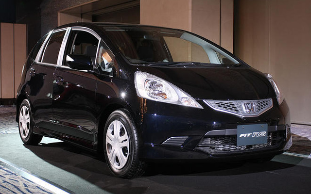 ホンダ フィット 新車見積でトップ…オートックワン7月