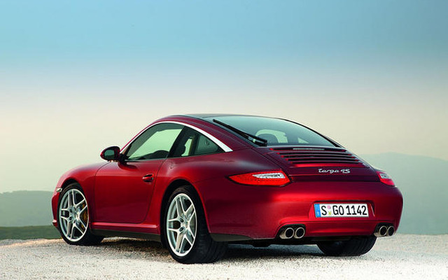 ポルシェ 911タルガ 新型、受注開始