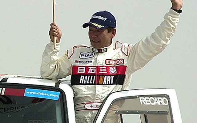 2002パリ〜ダカールラリー優勝、増岡浩選手が『クイズ!!　赤恥青恥』に