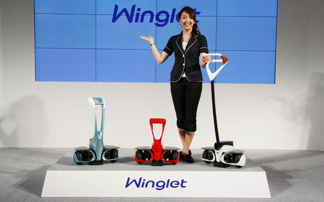 トヨタ ウィングレット…乗り方 降り方、10分もすれば楽しく