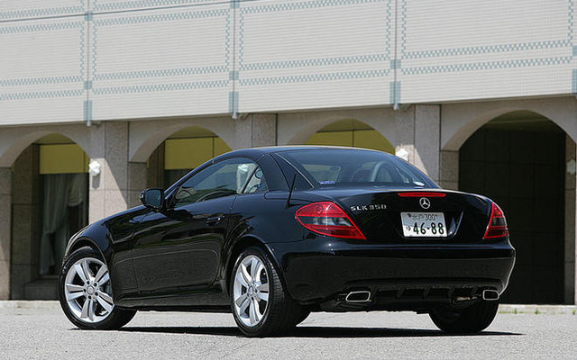 【メルセデスベンツ SLK マイナーチェンジ 解説】スポーティ感を増したスタイリング