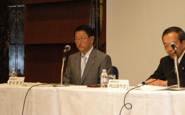 トヨタの豊田副社長「各種キャンペーンで後半盛り返す」