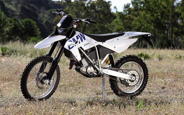 BMW、スポーツエンデューロ G450X を発売