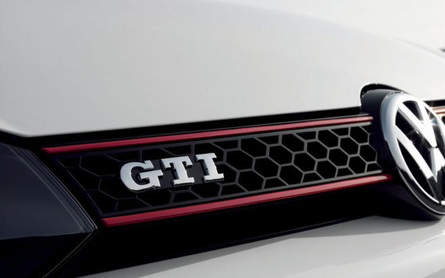 【パリモーターショー08】写真蔵…VW ゴルフGTI 新型＋歴代