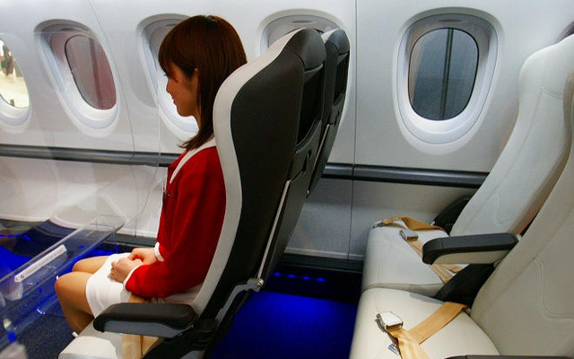 【国際航空宇宙展】三菱航空機、MRJを拡幅