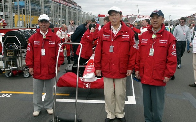 【新聞ウォッチ】トヨタF1、朝日1面、読売人物コラムなどなど