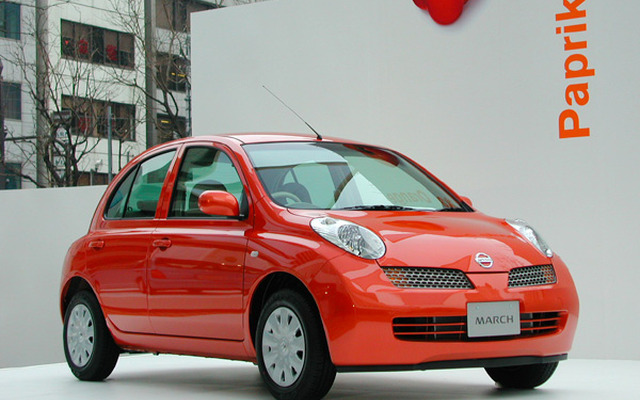 【株価】いいぞ『マーチ』! ---新車効果の日産が900円台回復