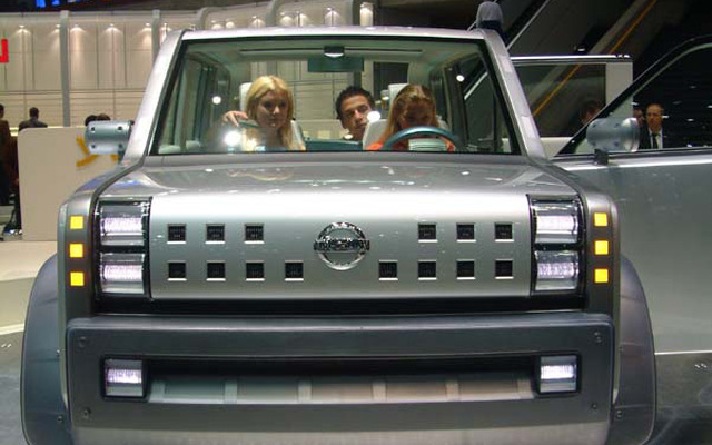 【ジュネーブショー2002速報】日産『ヤンヤ』---都市の建築と生活者