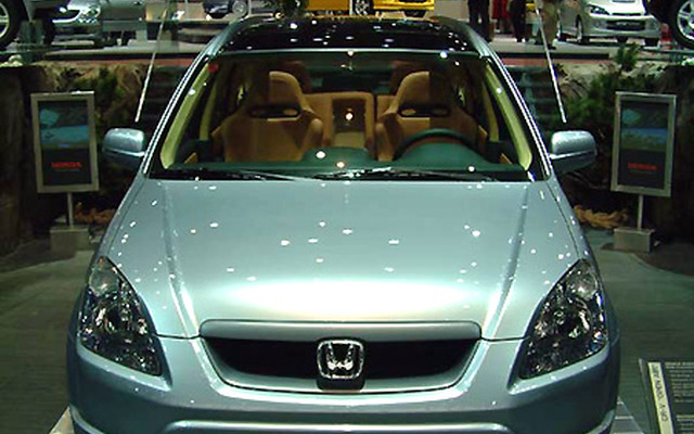 【ジュネーブショー2002速報】ホンダ『CR-V』にこんな顔が……