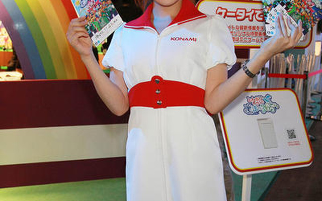 【東京ゲームショウ08】コンパニオン写真蔵…コナミ