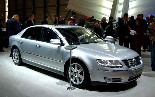 ジュネーブショー2002速報】VW『フェートン』---Sも7もW12でどう